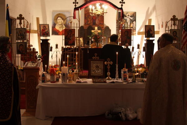 Taina Sfantului Maslu Noiembrie 2011 050