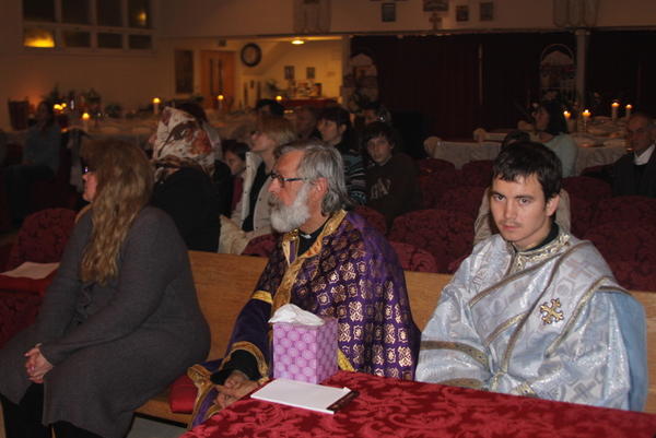 Taina Sfantului Maslu Noiembrie 2011 096
