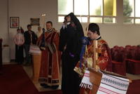 Slujba Arhiereasca Noiembrie 2011 001